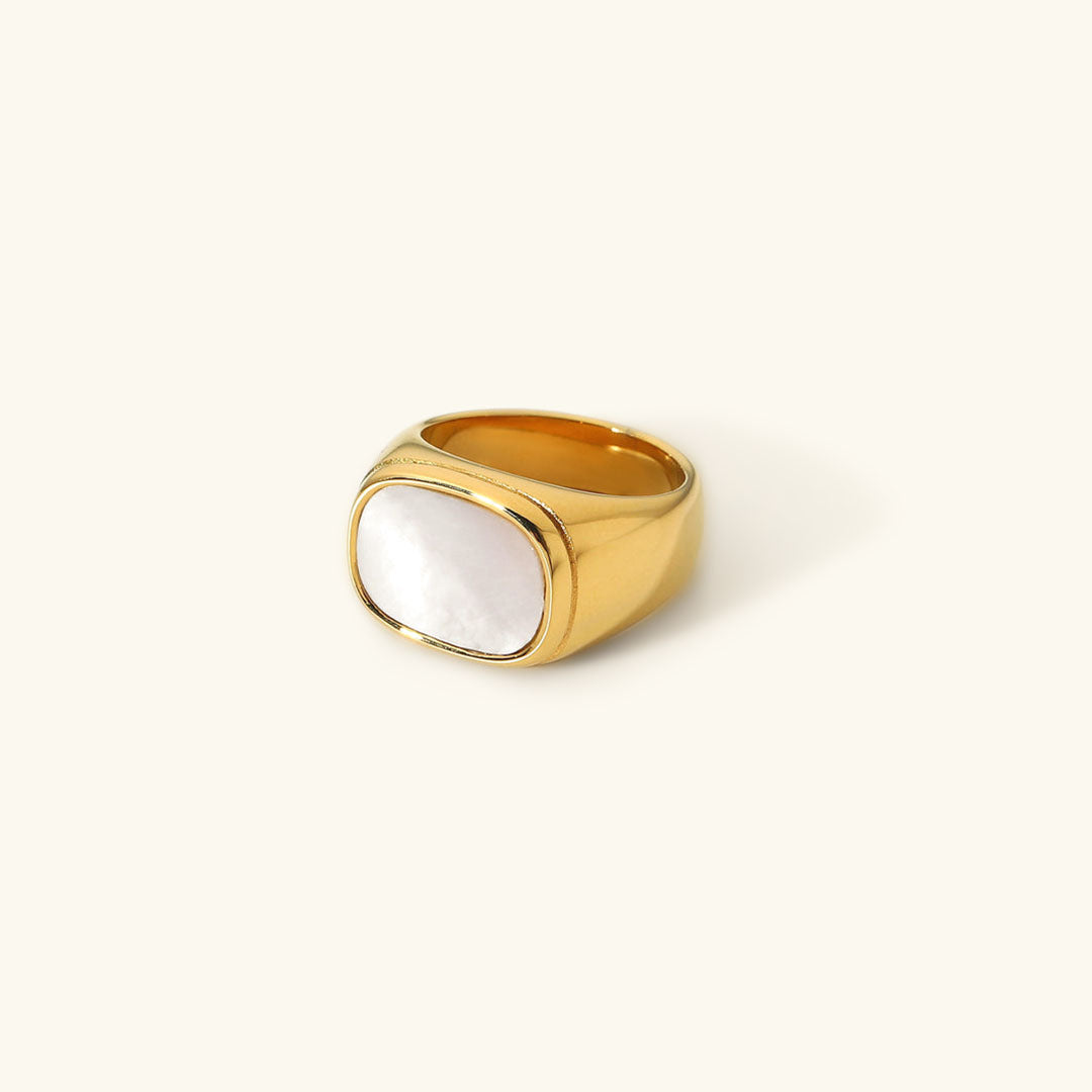 Nova - Glatte Muschel Gold Ring